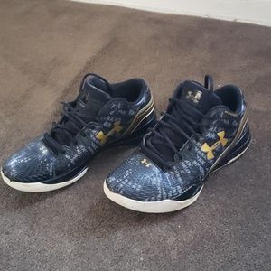 Under amour sneakers